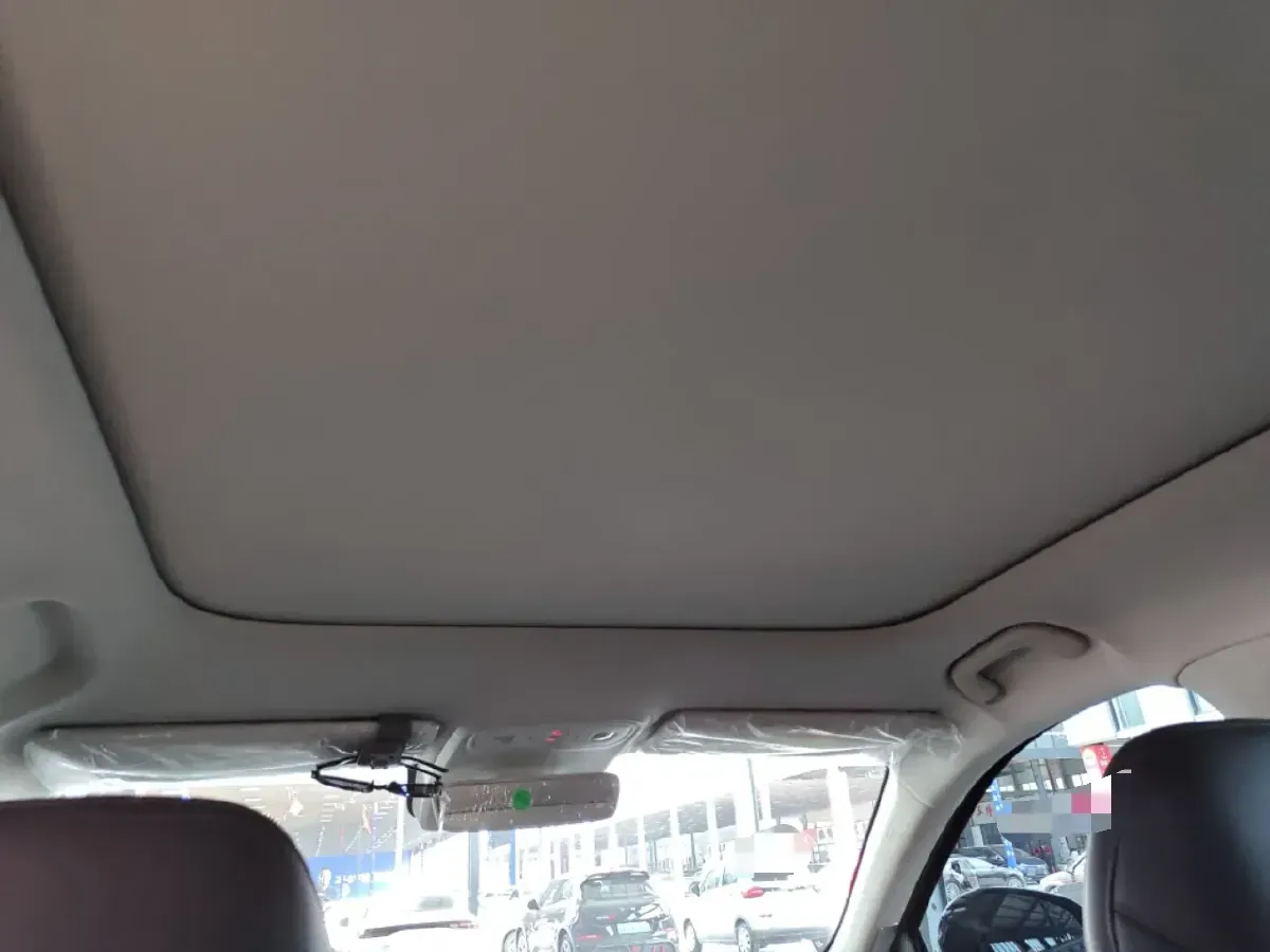 2025 Leapmotor B10 BEV 56.2KWH,autocango,china used car exporter,china ev exporter,chinese used car exporter,chinese used ev exporter