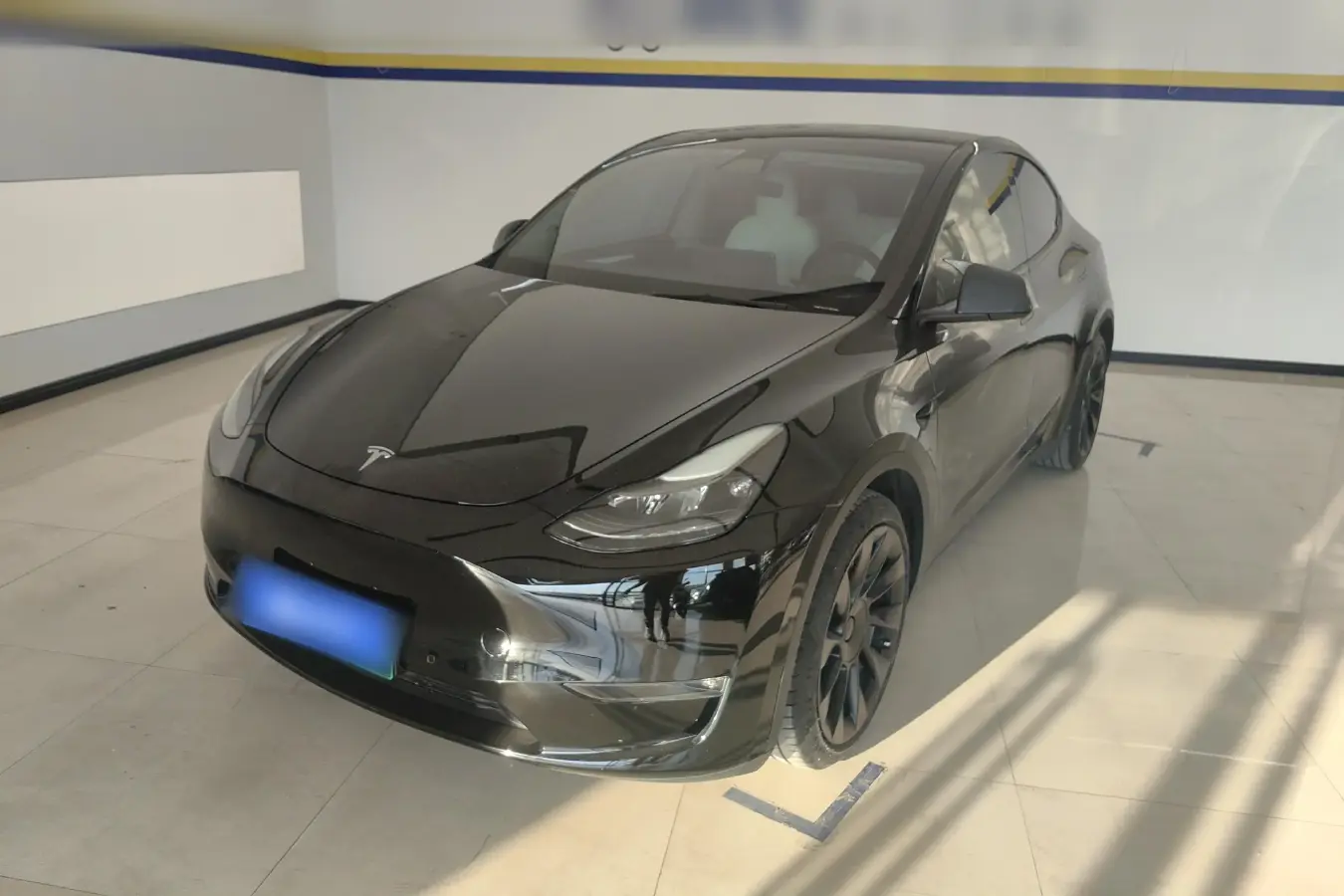 2021 Tesla Model Y BEV 60KWH