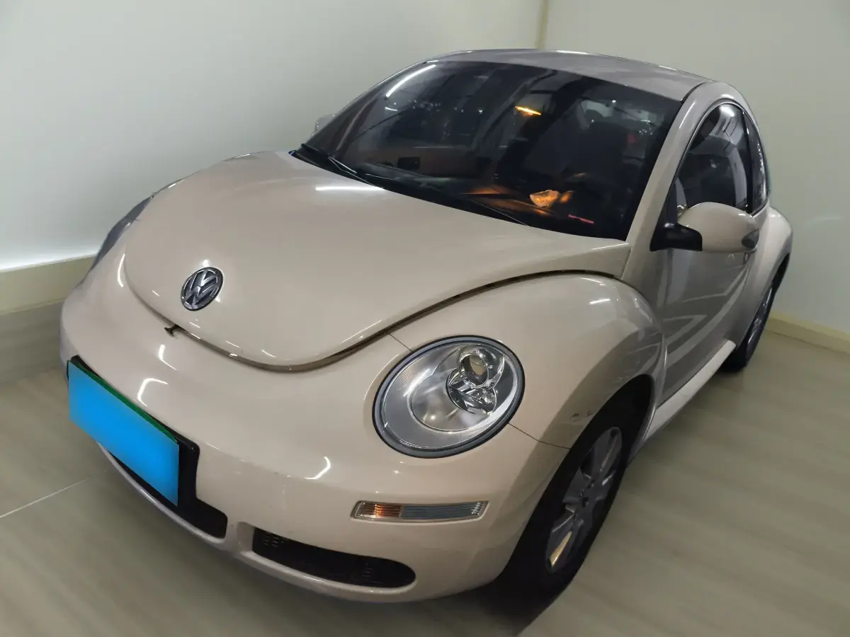 2010 Volkswagen Beetle 1.6L 102HP L4 6AT