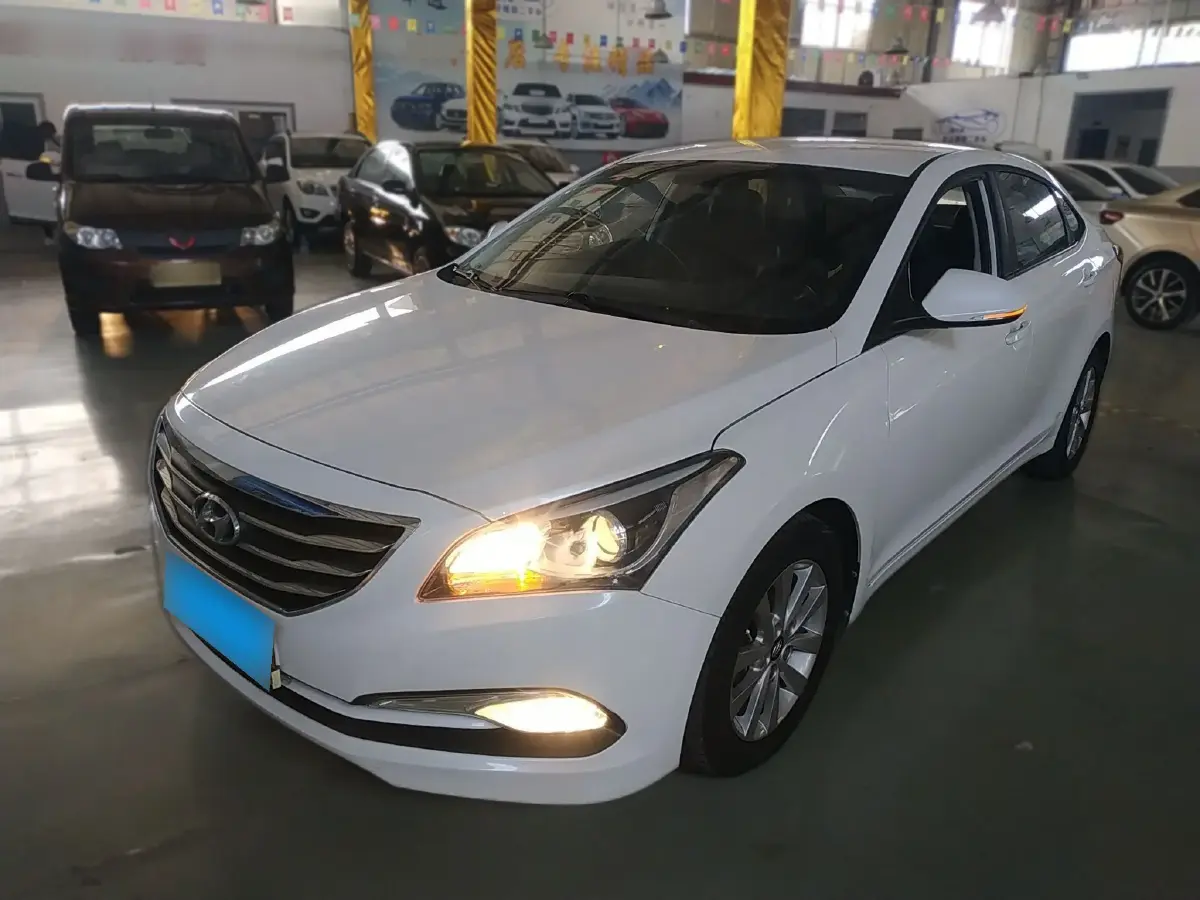 2014 Hyundai Mistra 1.8L 143HP L4 6AT