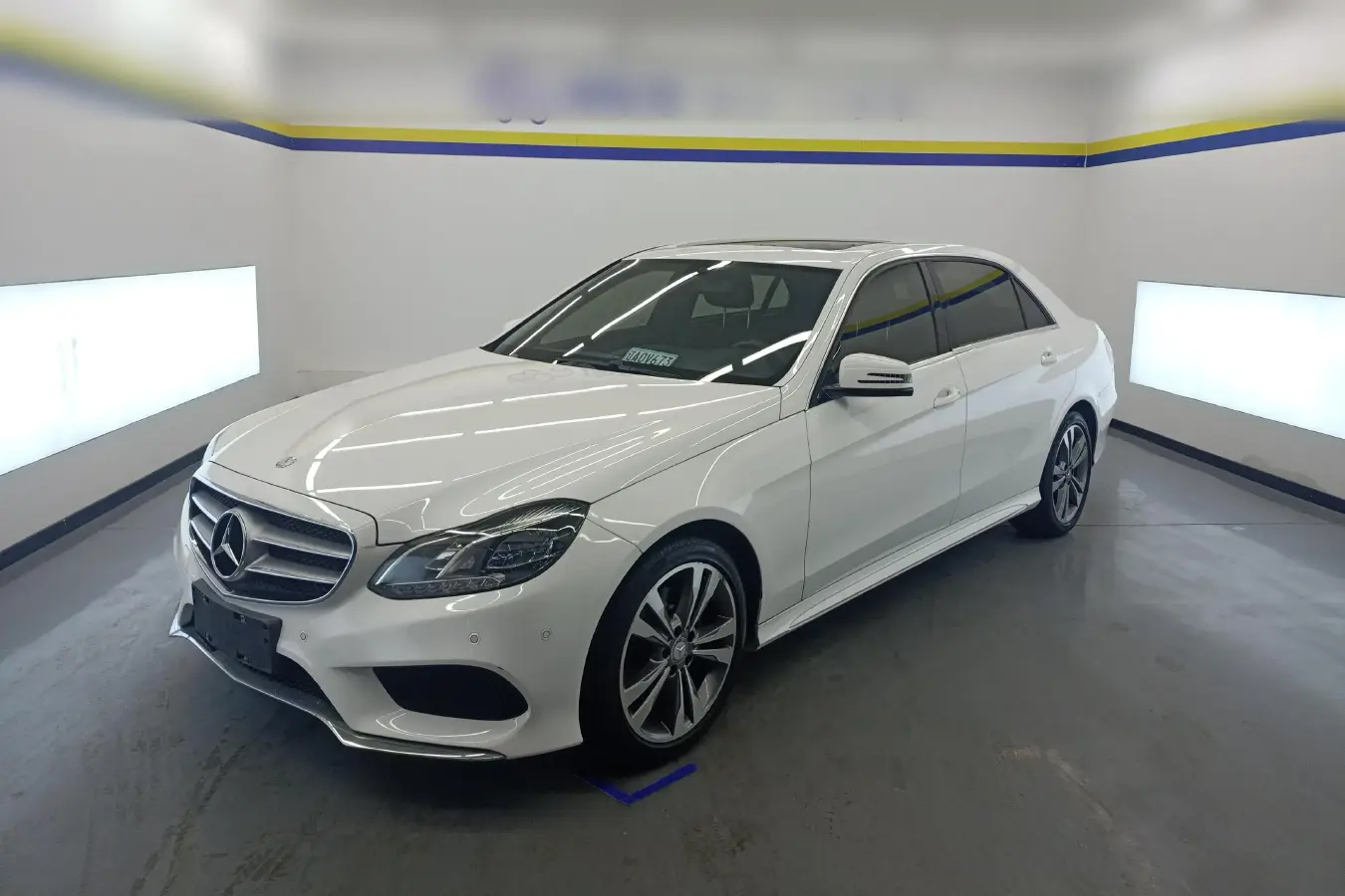 2015 Mercedes-Benz E Class 2.0T 184HP L4 7AT