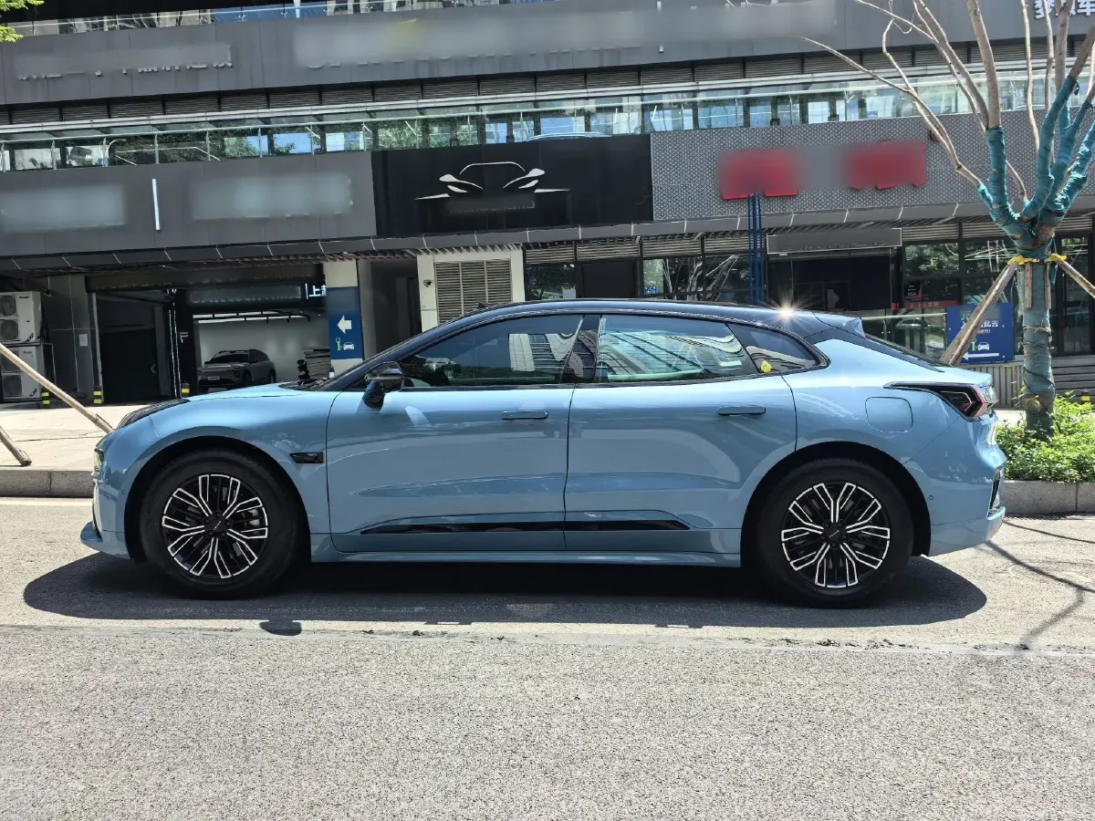 2025 Zeekr 001 BEV 100KWH,autocango,china used car exporter,china ev exporter,chinese used car exporter,chinese used ev exporter