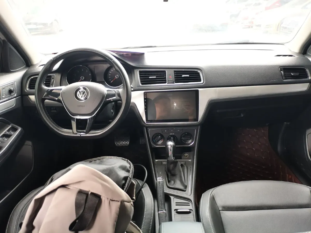 2015 Volkswagen Gran Lavida 1.6L 110HP L4 6AT,autocango,china used car exporter,china ev exporter,chinese used car exporter,chinese used ev exporter