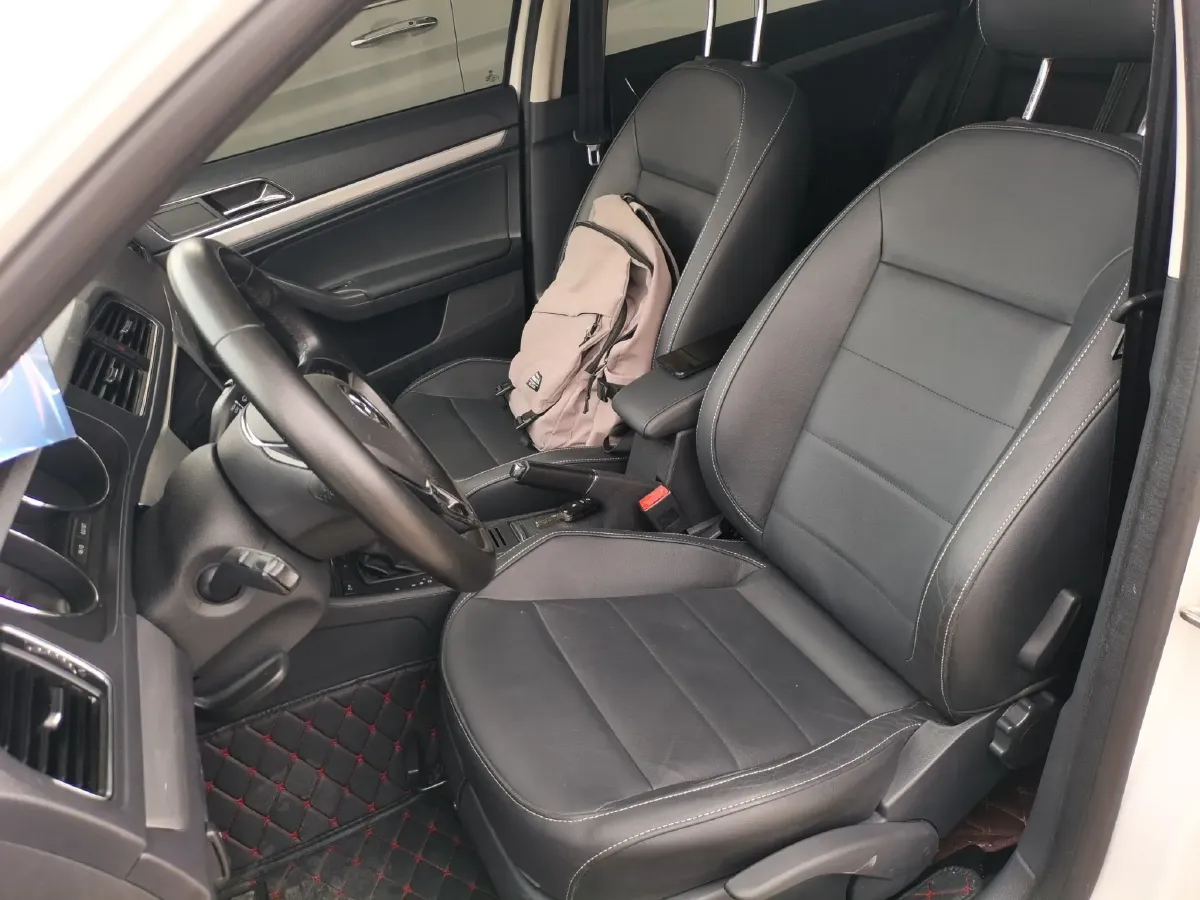 2015 Volkswagen Gran Lavida 1.6L 110HP L4 6AT,autocango,china used car exporter,china ev exporter,chinese used car exporter,chinese used ev exporter