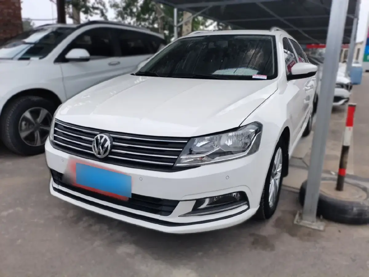 2015 Volkswagen Gran Lavida 1.6L 110HP L4 6AT