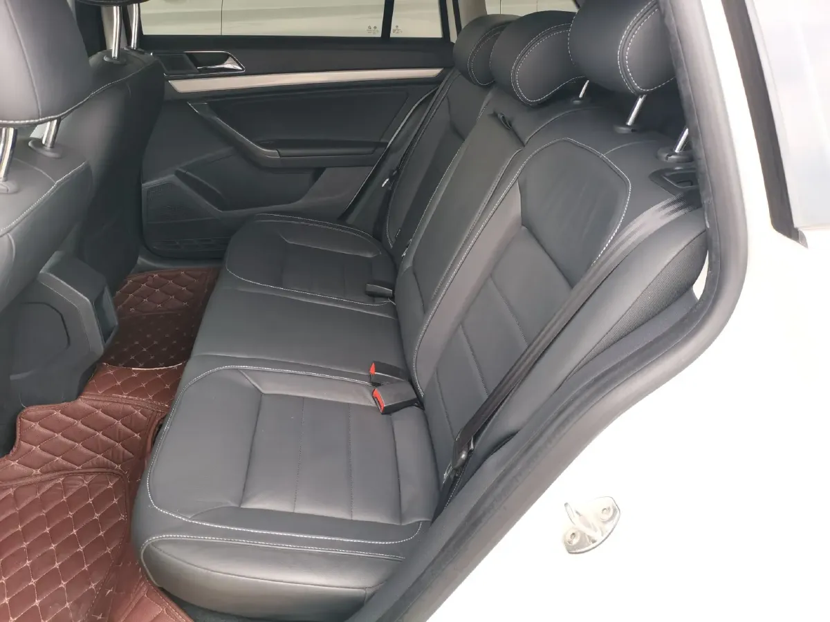 2015 Volkswagen Gran Lavida 1.6L 110HP L4 6AT,autocango,china used car exporter,china ev exporter,chinese used car exporter,chinese used ev exporter