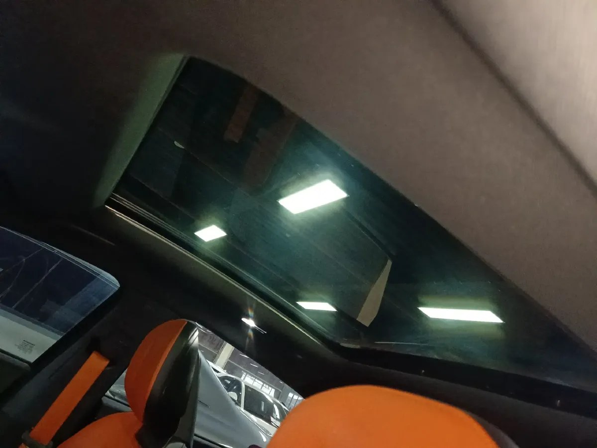 2022 ChangAn UNI-V 1.5T 188HP L4 7DCT,autocango,china used car exporter,china ev exporter,chinese used car exporter,chinese used ev exporter