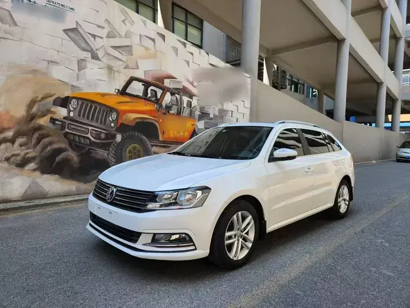 2015 Volkswagen Gran Lavida 1.6L 110HP L4 6AT