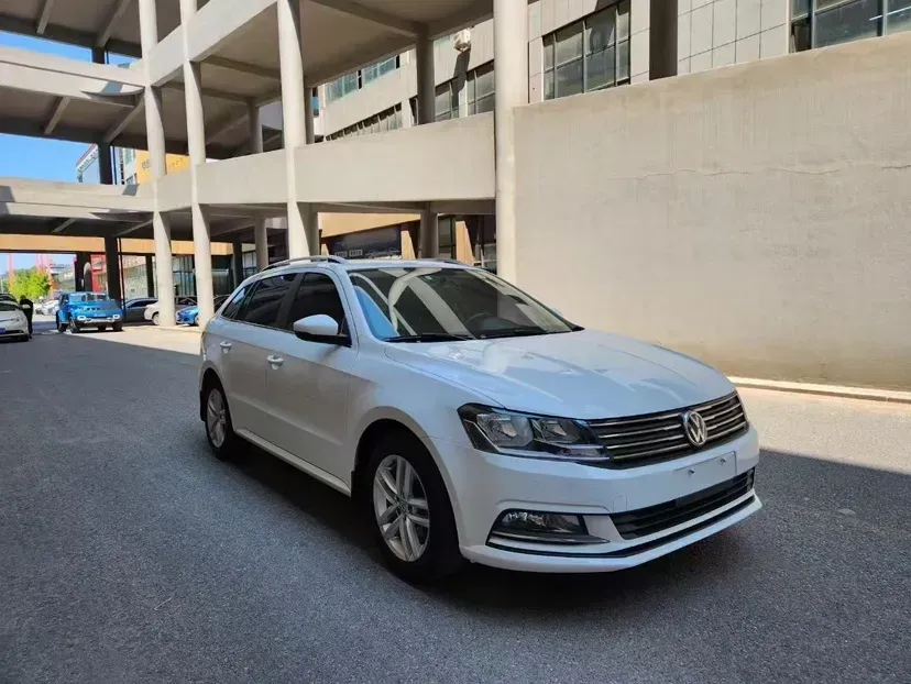 2015 Volkswagen Gran Lavida 1.6L 110HP L4 6AT,autocango,china used car exporter,china ev exporter,chinese used car exporter,chinese used ev exporter
