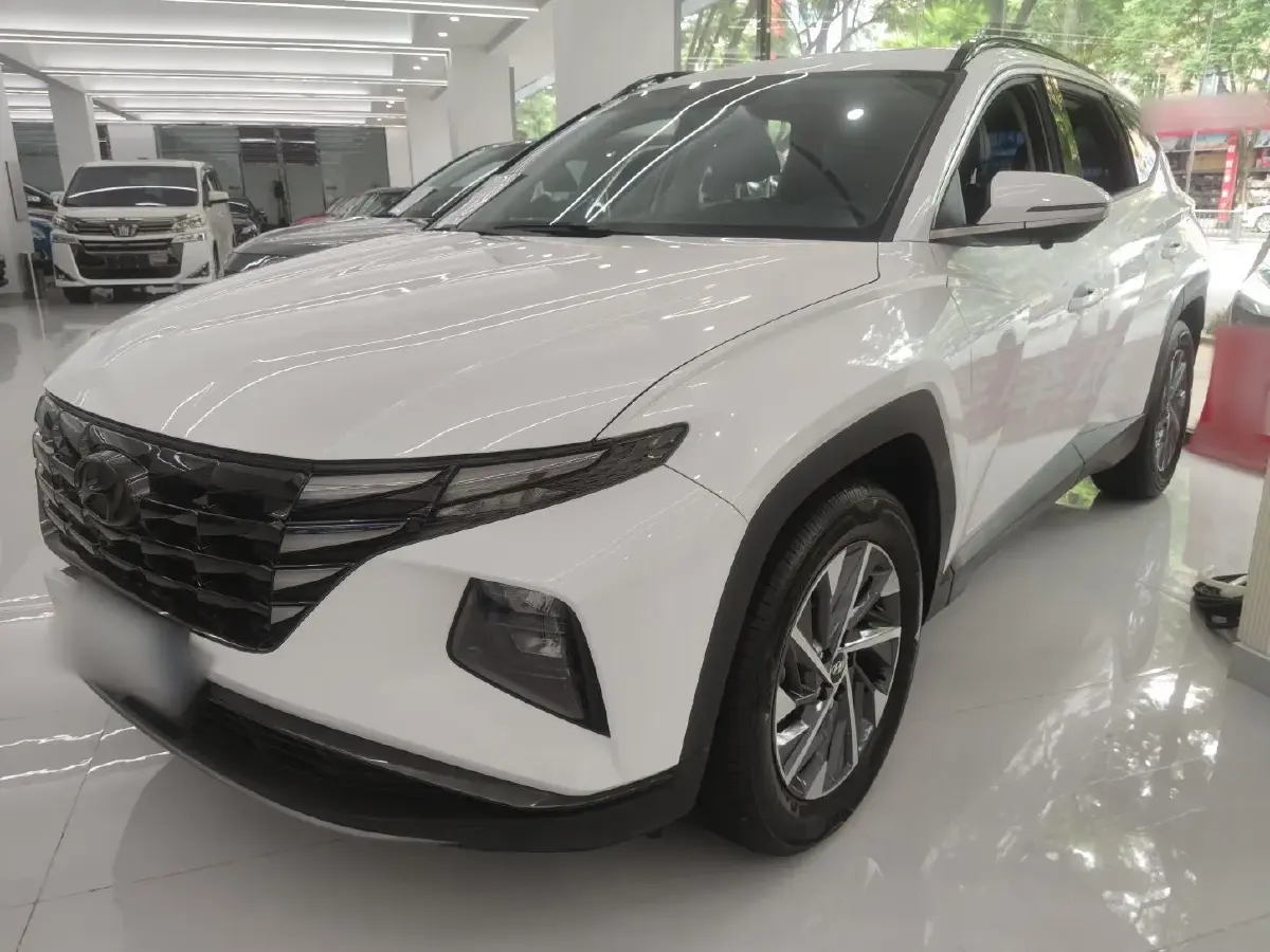2023 Hyundai Tucson 1.5T 200HP L4 8AT