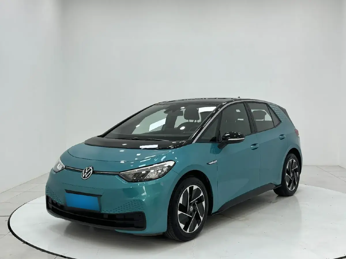 2023 Volkswagen ID.3 BEV 52.8KWH
