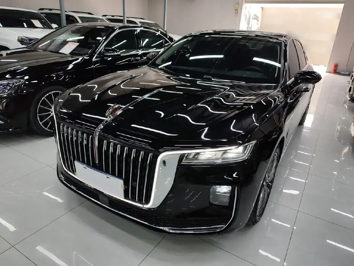 2020 HongQi H9 2.0T 252HP L4 7DCT