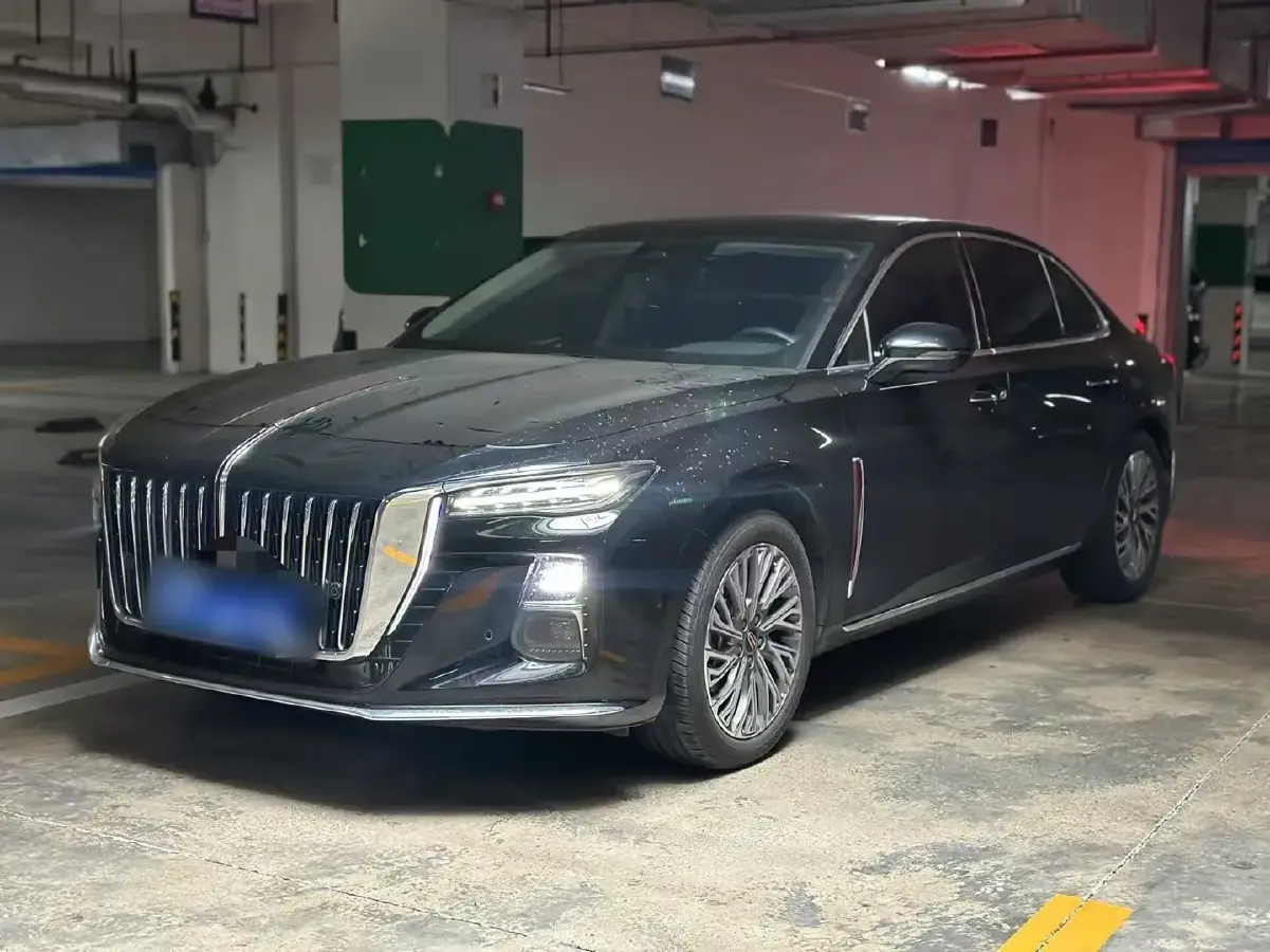 2023 HongQi H5 2.0T 224HP L4 8AT