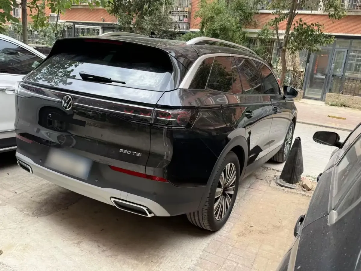 2023 Volkswagen Tavendor 2.0T 186HP L4 7DCT,autocango,china used car exporter,china ev exporter,chinese used car exporter,chinese used ev exporter