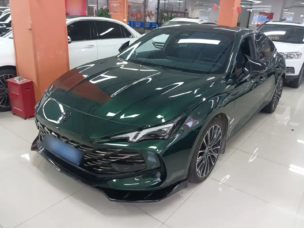 2023 MG 7 2.0T 261HP L4 9AT