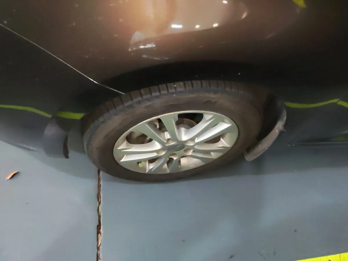 2013 Kia Carens 2.0L 152HP L4 6AT,autocango,china used car exporter,china ev exporter,chinese used car exporter,chinese used ev exporter