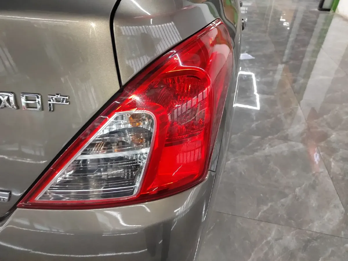 2015 Nissan Sunny 1.5L 112HP L4 CVT,autocango,china used car exporter,china ev exporter,chinese used car exporter,chinese used ev exporter