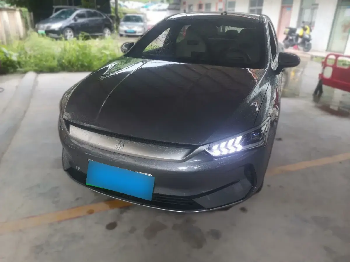 2024 BYD Qin Plus BEV 48KWH