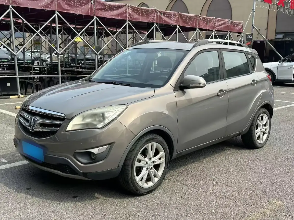 2012 ChangAn CS35 1.6L 125HP L4 5MT