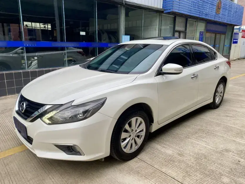 2016 Nissan Teana 2.0L 150HP L4 CVT