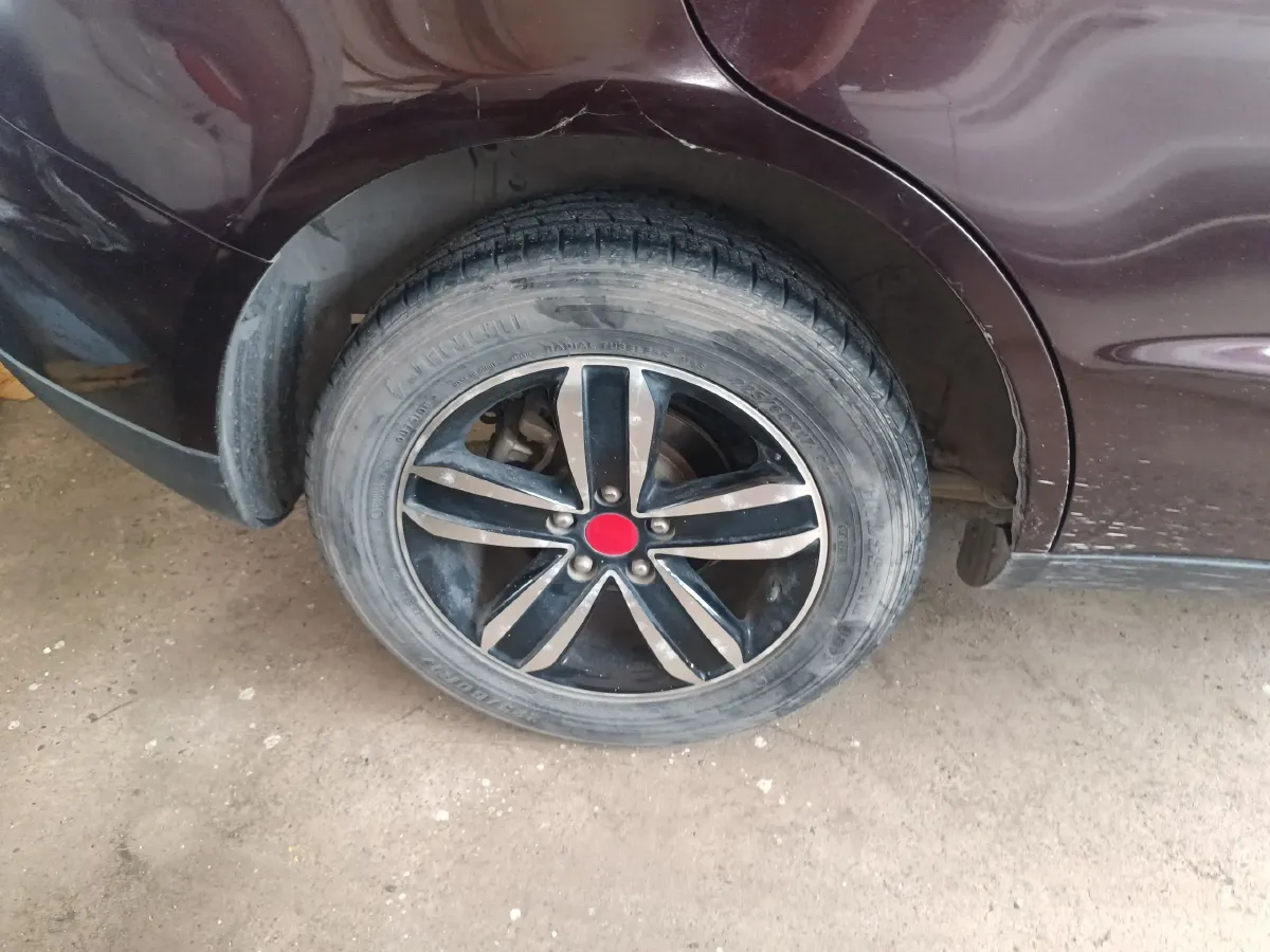 2015 Geely GX7 1.8L 139HP L4 5MT,autocango,china used car exporter,china ev exporter,chinese used car exporter,chinese used ev exporter