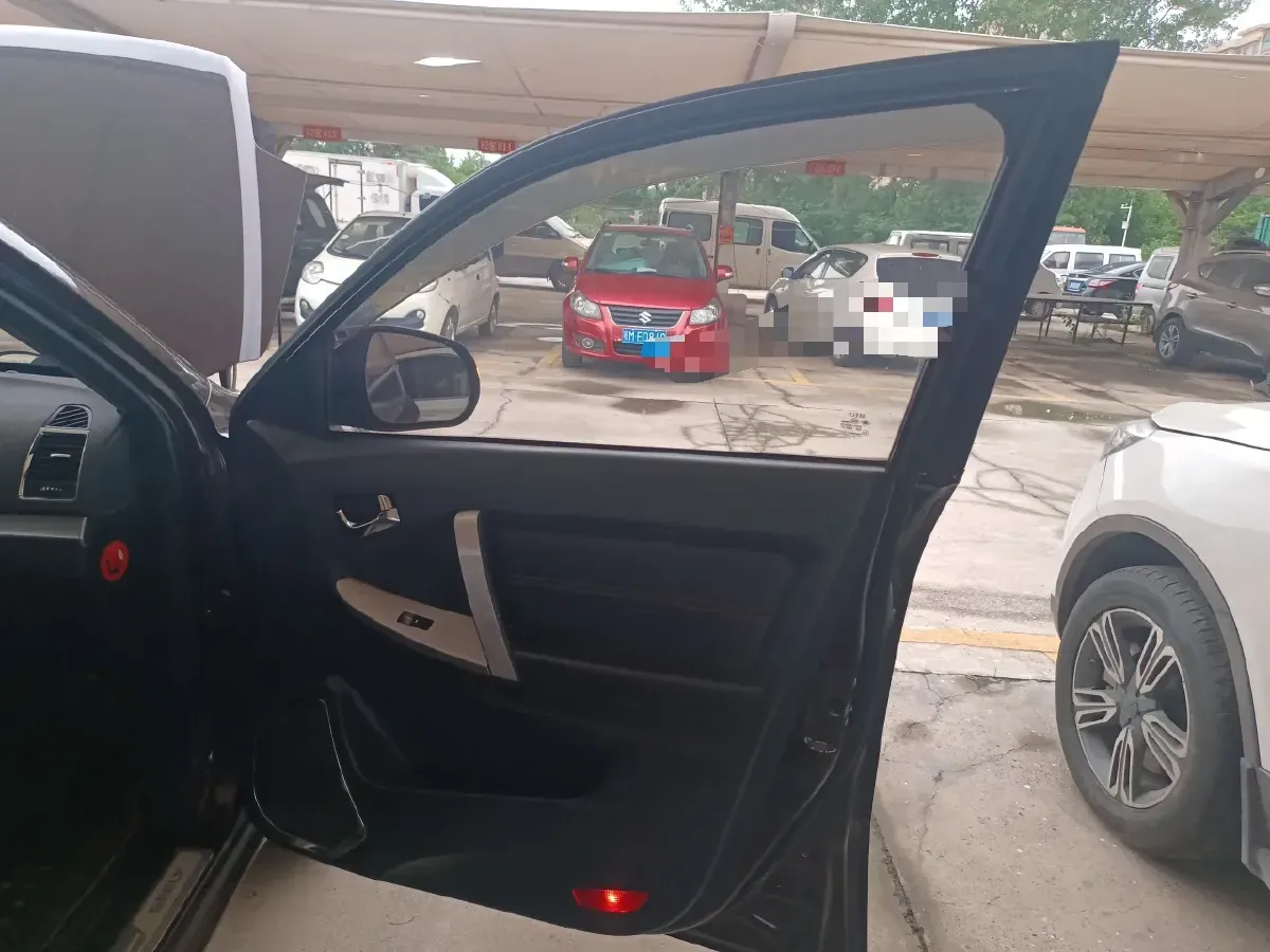 2015 Geely GX7 1.8L 139HP L4 5MT,autocango,china used car exporter,china ev exporter,chinese used car exporter,chinese used ev exporter