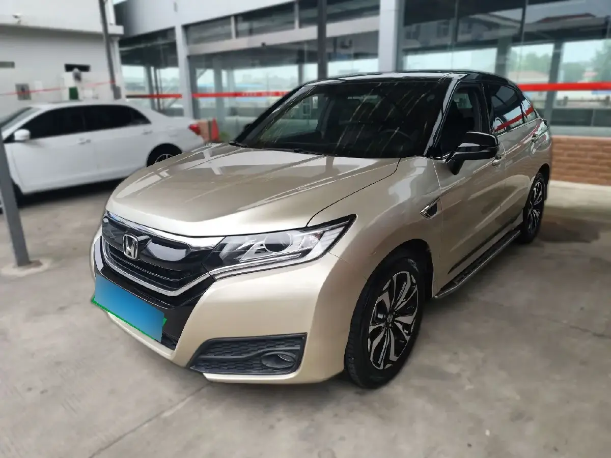 2017 Honda UR-V 1.5T 193HP L4 CVT