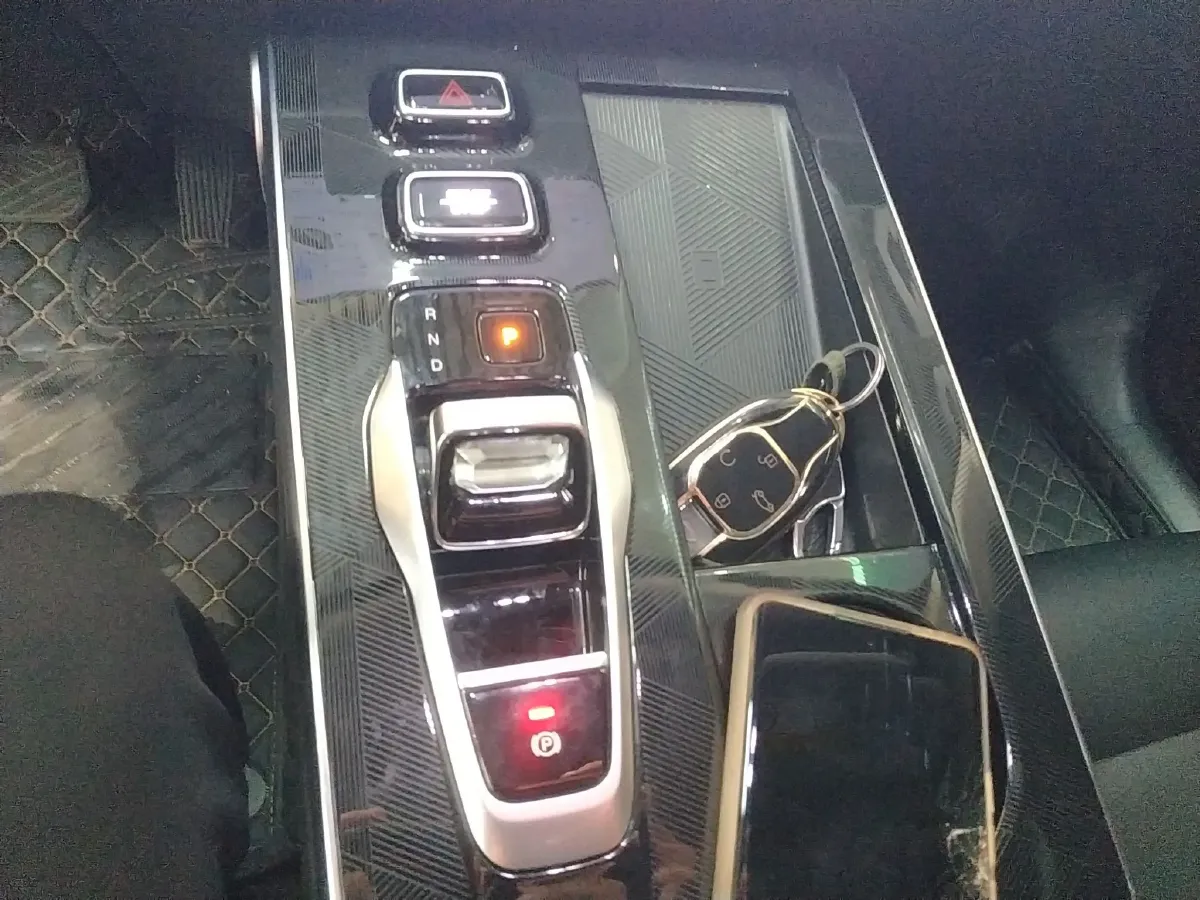 2022 GAC Trumpchi Emkoo 1.5T 177HP L4 7DCT,autocango,china used car exporter,china ev exporter,chinese used car exporter,chinese used ev exporter