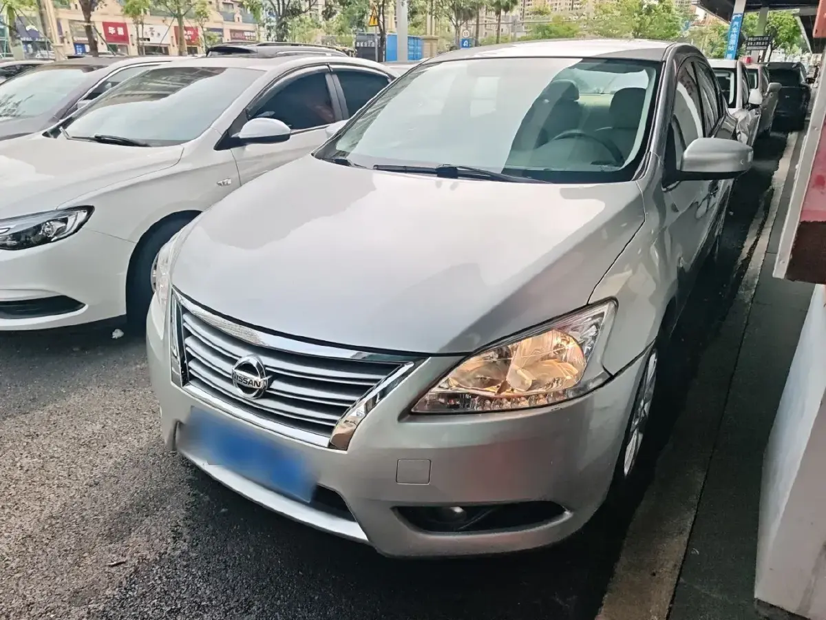 2012 Nissan Sylphy 1.6L 126HP L4 CVT