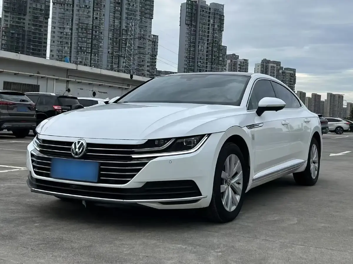 2019 Volkswagen CC 2.0T 186HP L4 7DCT