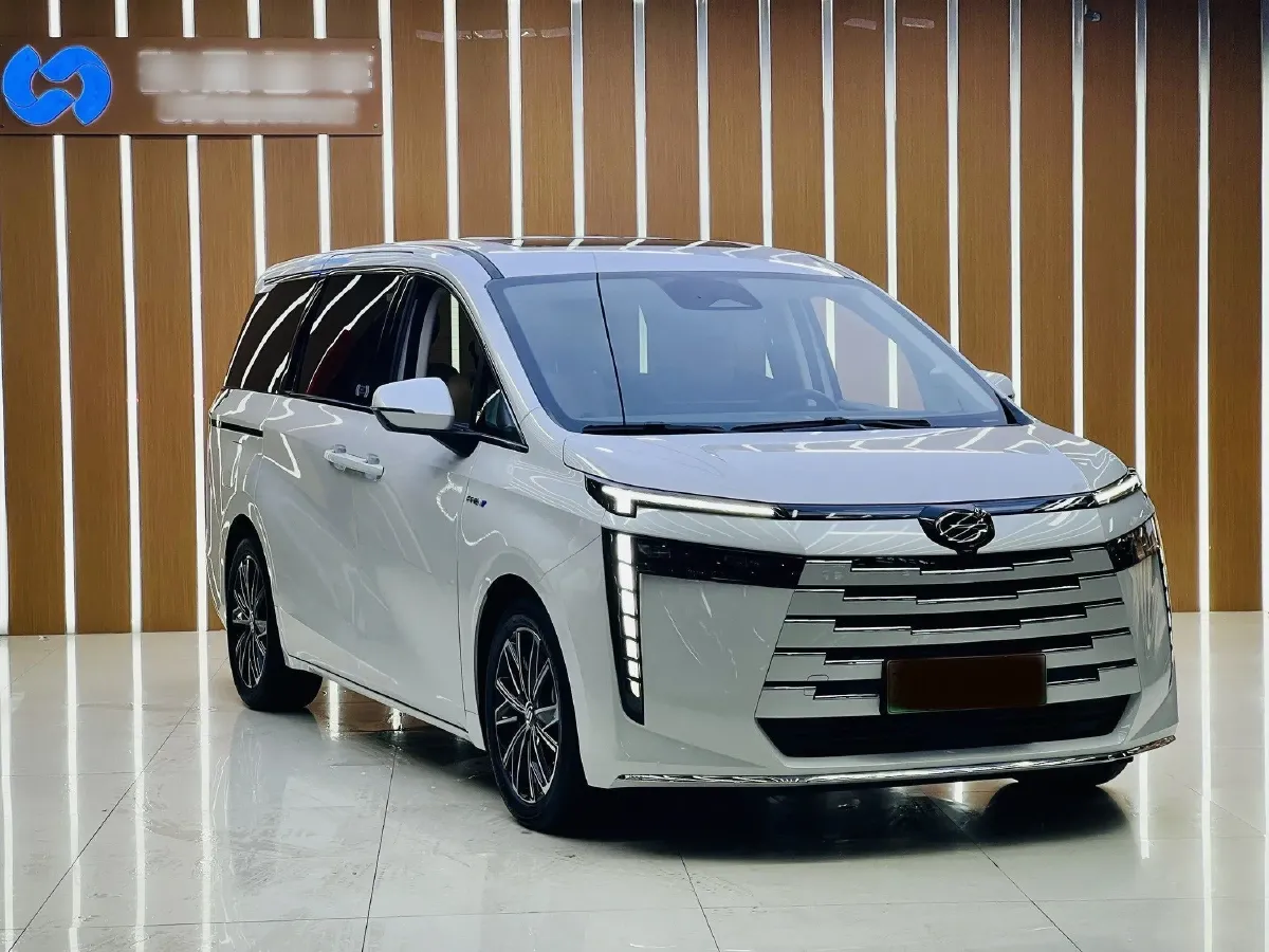 2024 GAC Trumpchi E8 2.0L 140HP L4 2DHT PHEV 25.57KWH,autocango,china used car exporter,china ev exporter,chinese used car exporter,chinese used ev exporter