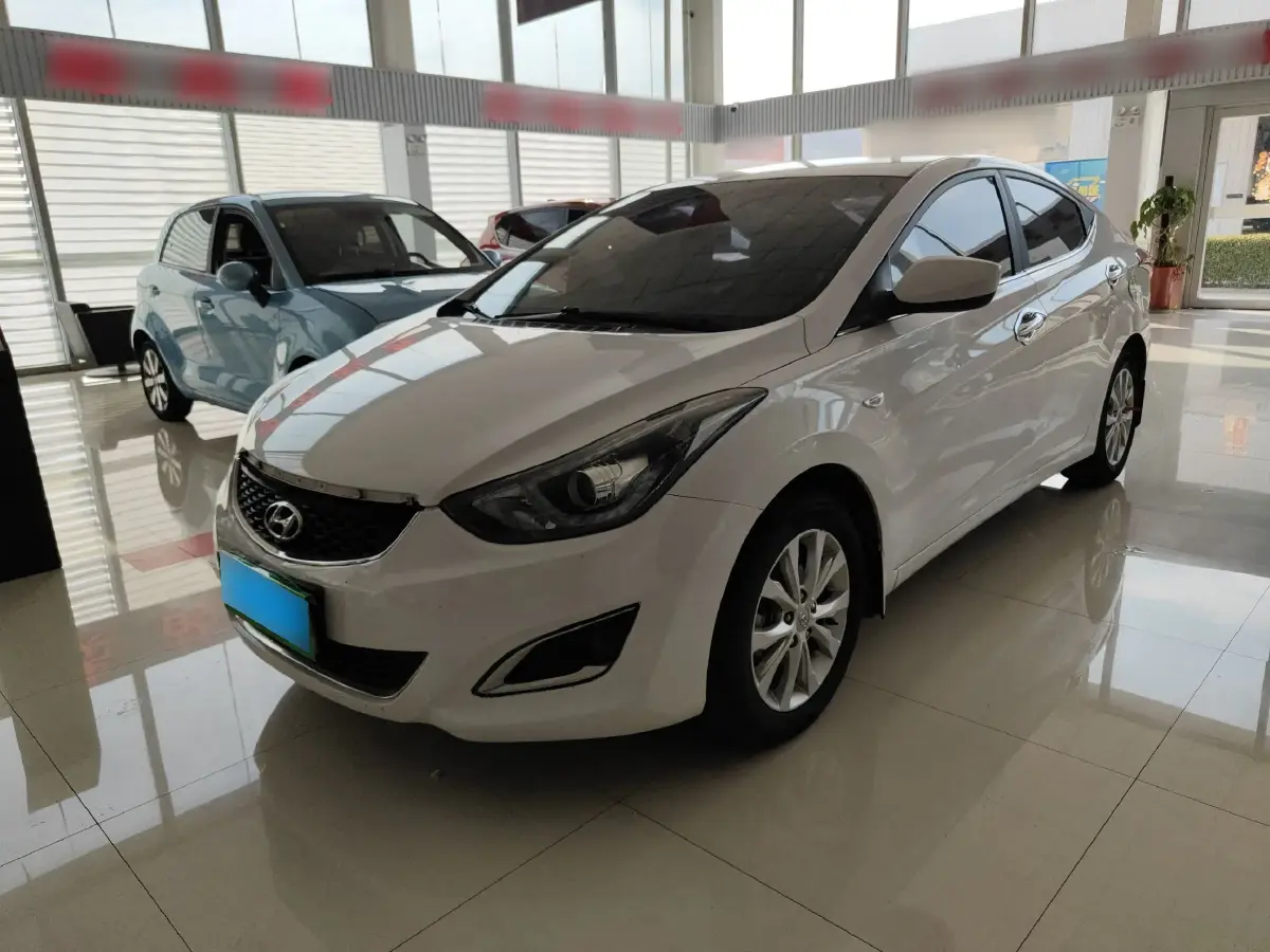 2016 Hyundai Elantra 1.6L 128HP L4 6AT