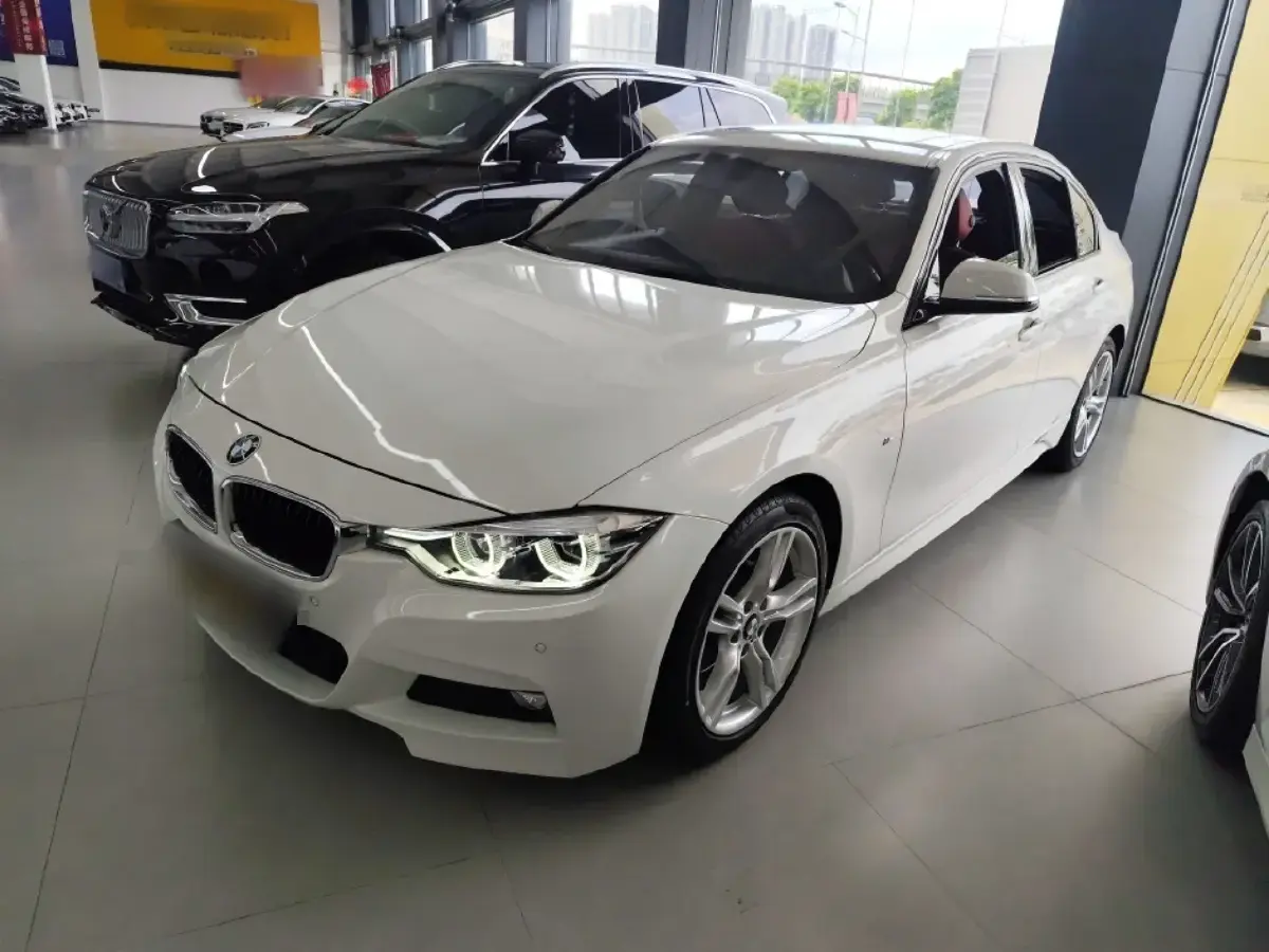 2019 BMW 3 Series 2.0T 184HP L4 8AT