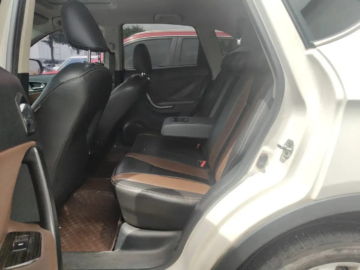 2015 GAC Trumpchi GS5 Super 2.0L 147HP L4 5AT,autocango,china used car exporter,china ev exporter,chinese used car exporter,chinese used ev exporter