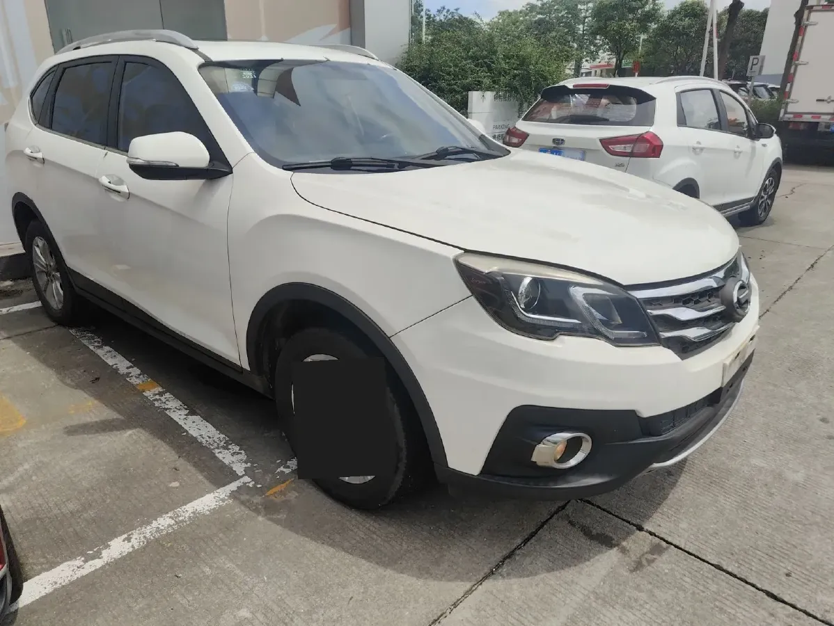 2015 GAC Trumpchi GS5 Super 2.0L 147HP L4 5AT,autocango,china used car exporter,china ev exporter,chinese used car exporter,chinese used ev exporter