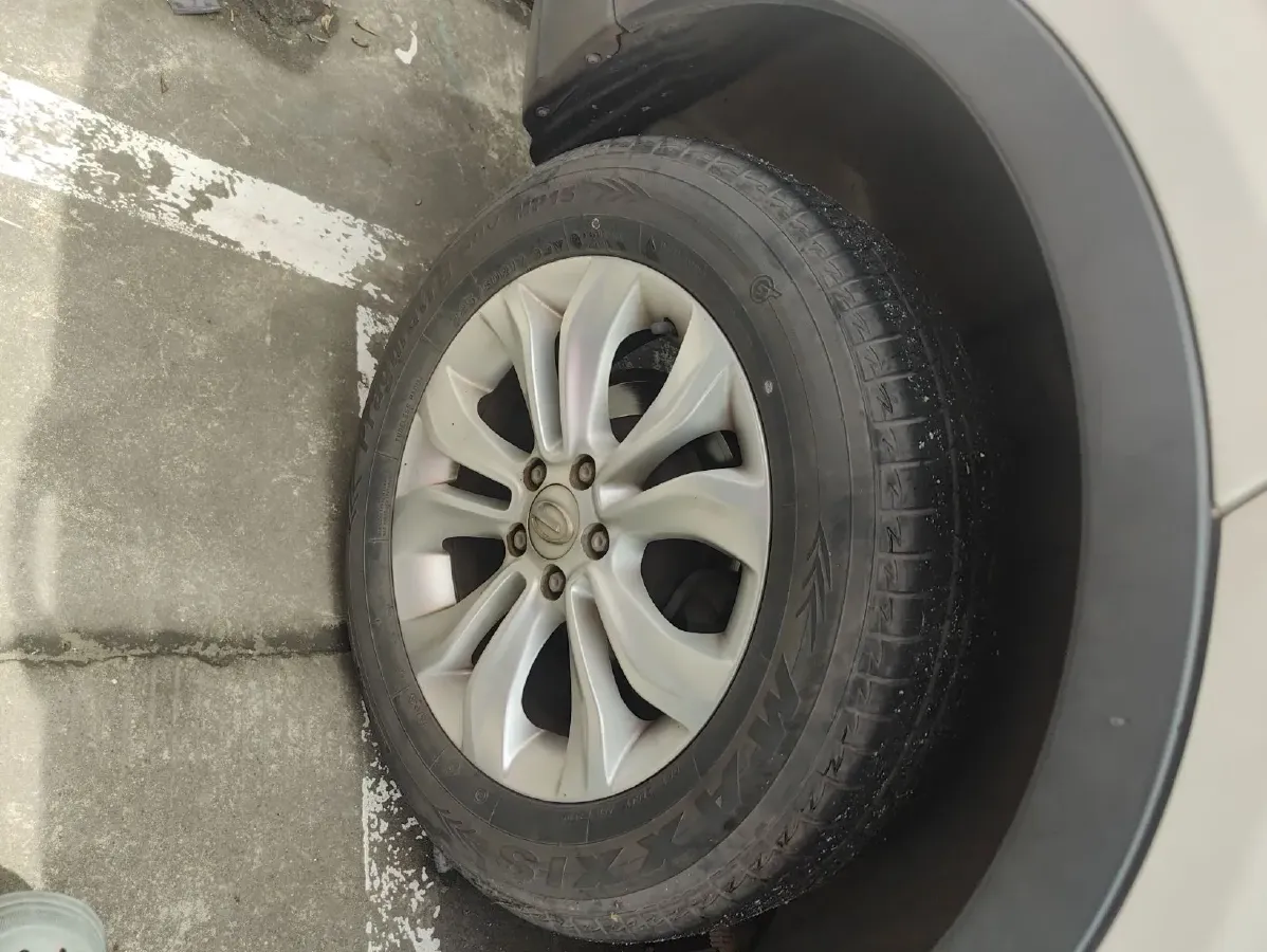 2015 GAC Trumpchi GS5 Super 2.0L 147HP L4 5AT,autocango,china used car exporter,china ev exporter,chinese used car exporter,chinese used ev exporter