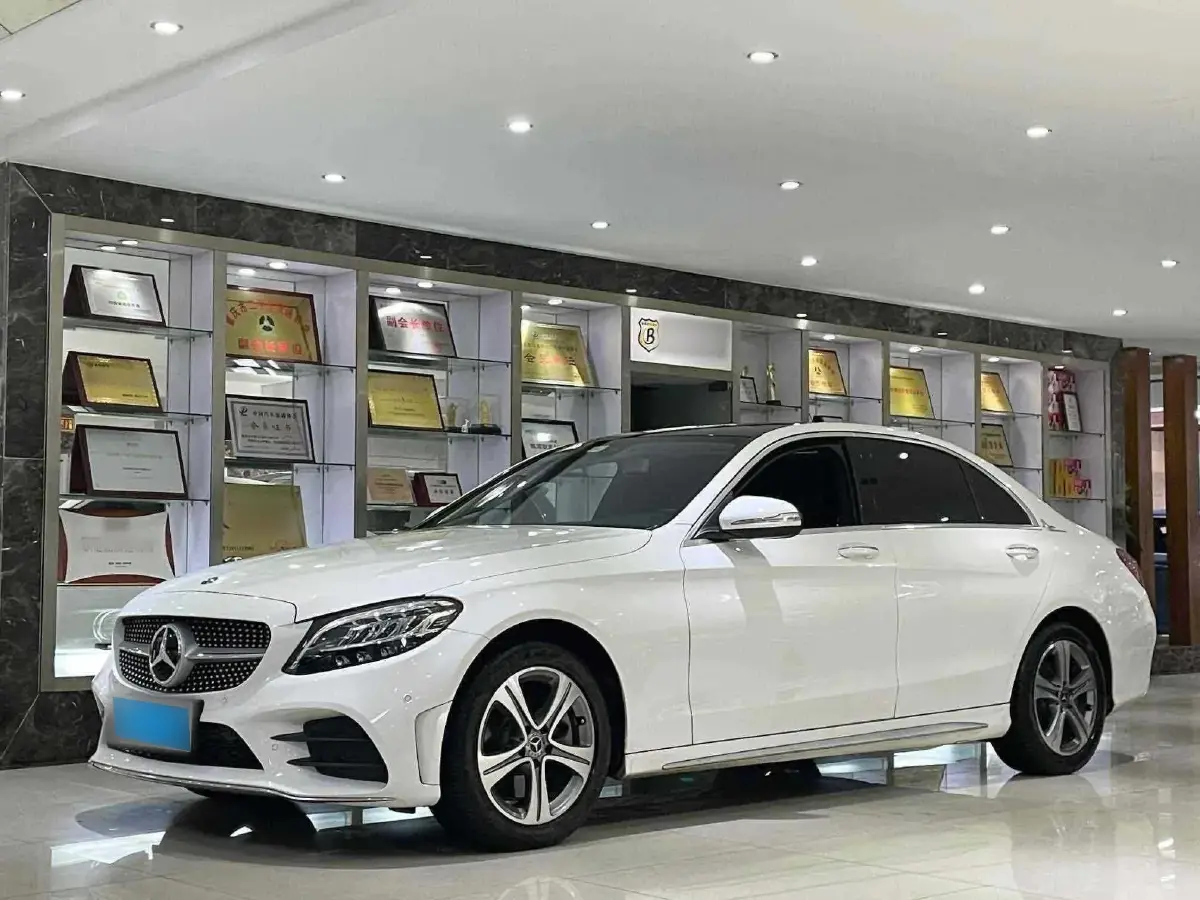 2019 Mercedes-Benz C Class 1.5T 184HP L4 9AT