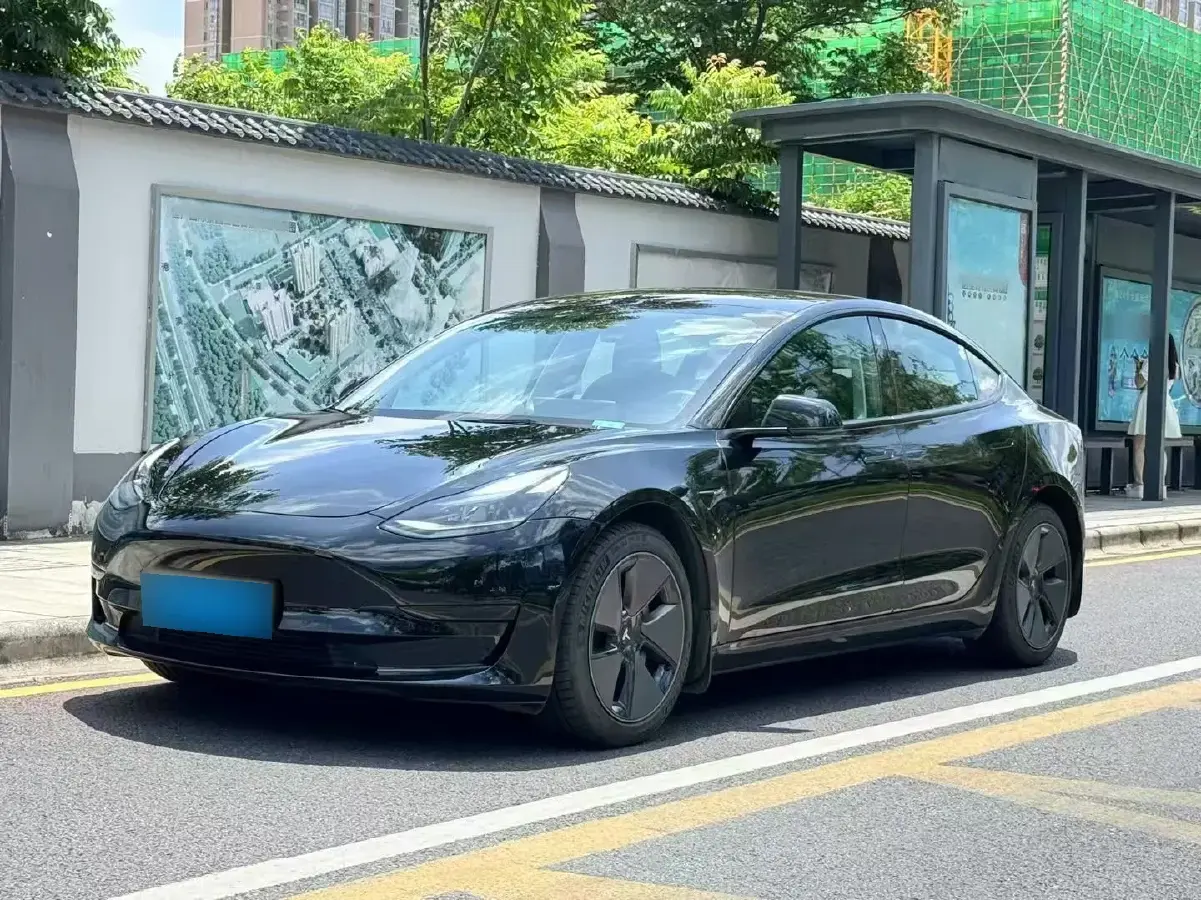 2022 Tesla Model 3 BEV 60KWH