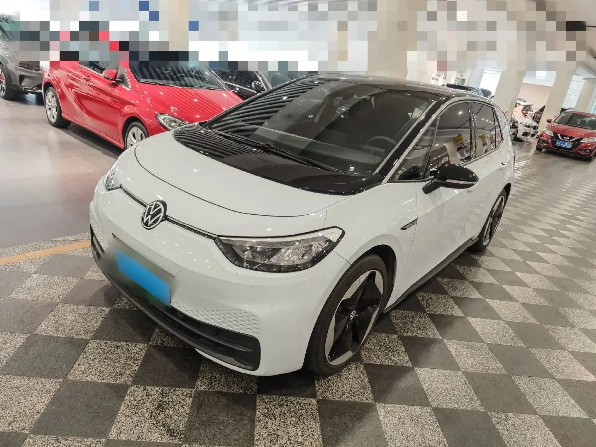 2023 Volkswagen ID.3 BEV 52.8KWH