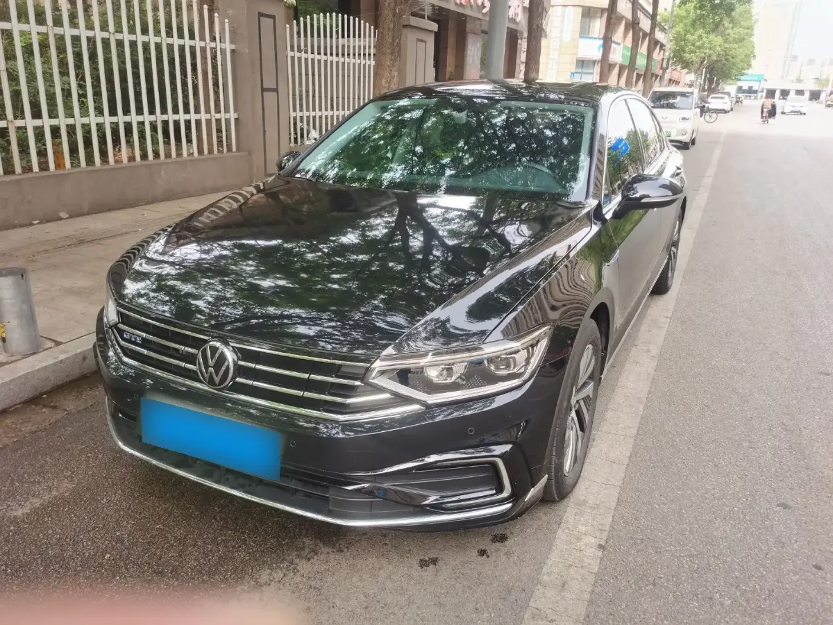 2022 Volkswagen Magotan GTE 1.4T 150HP L4 6DCT PHEV 13KWH