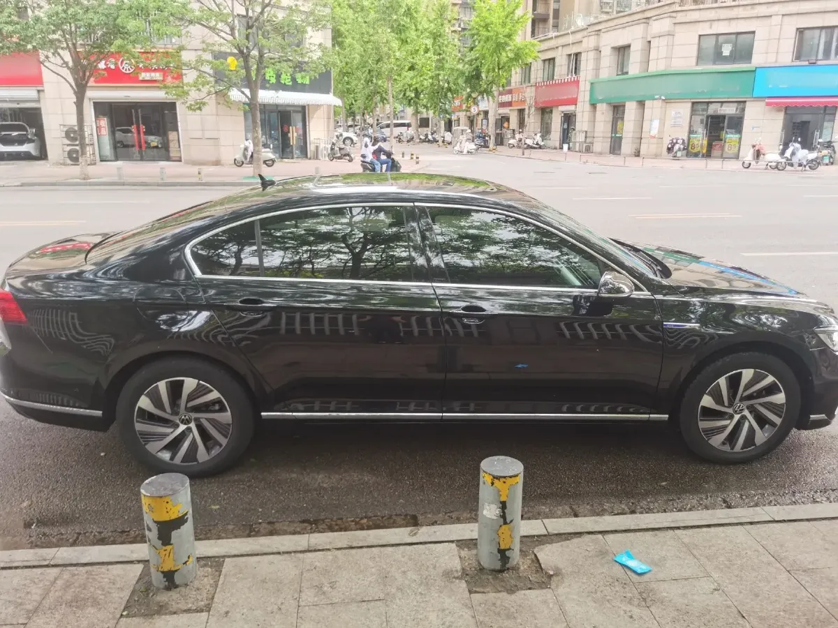 2022 Volkswagen Magotan GTE 1.4T 150HP L4 6DCT PHEV 13KWH,autocango,china used car exporter,china ev exporter,chinese used car exporter,chinese used ev exporter