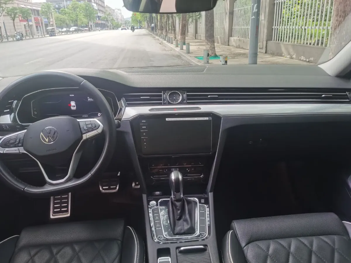 2022 Volkswagen Magotan GTE 1.4T 150HP L4 6DCT PHEV 13KWH,autocango,china used car exporter,china ev exporter,chinese used car exporter,chinese used ev exporter