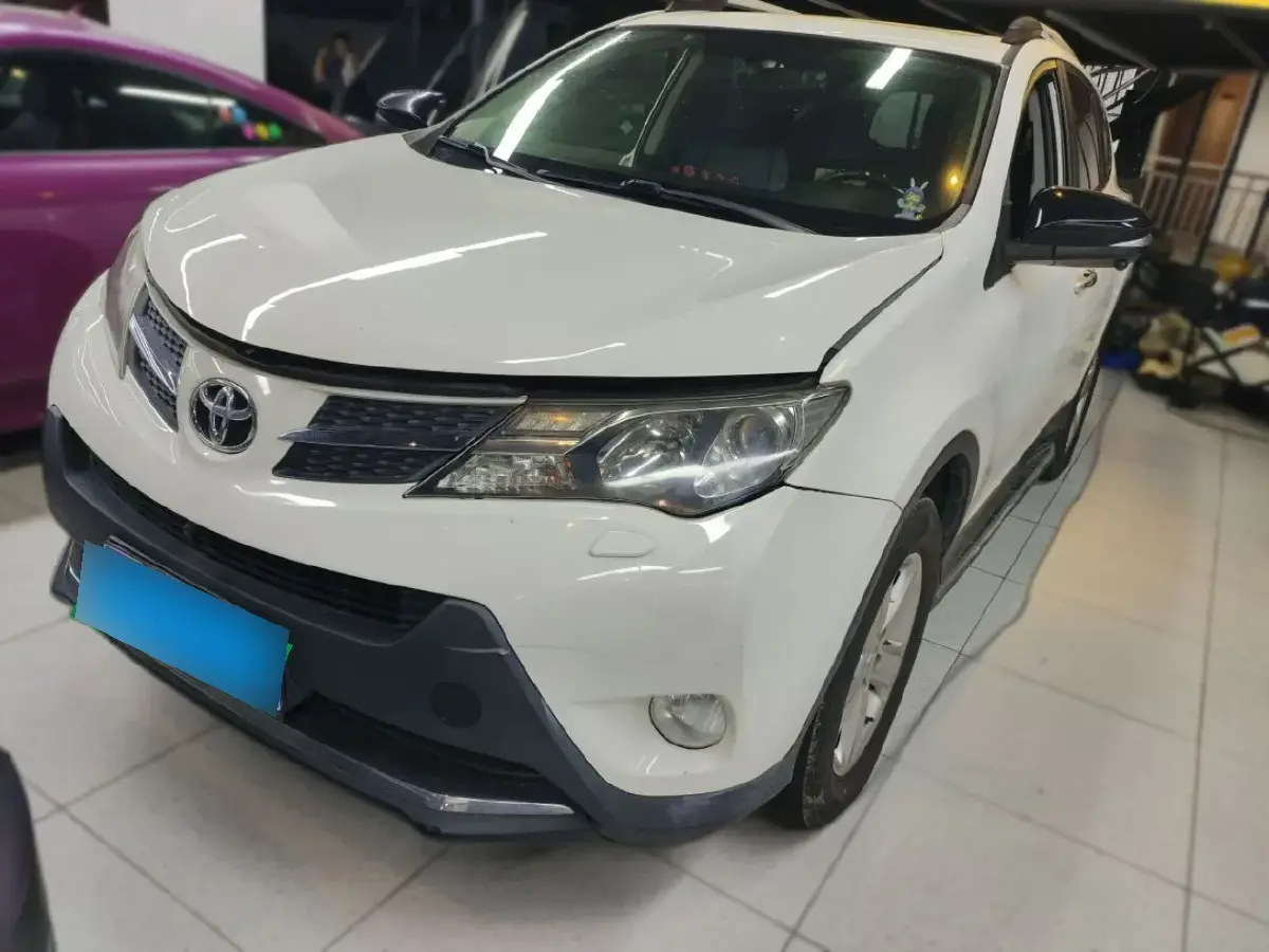 2013 Toyota RAV4 2.5L 180HP L4 6AT