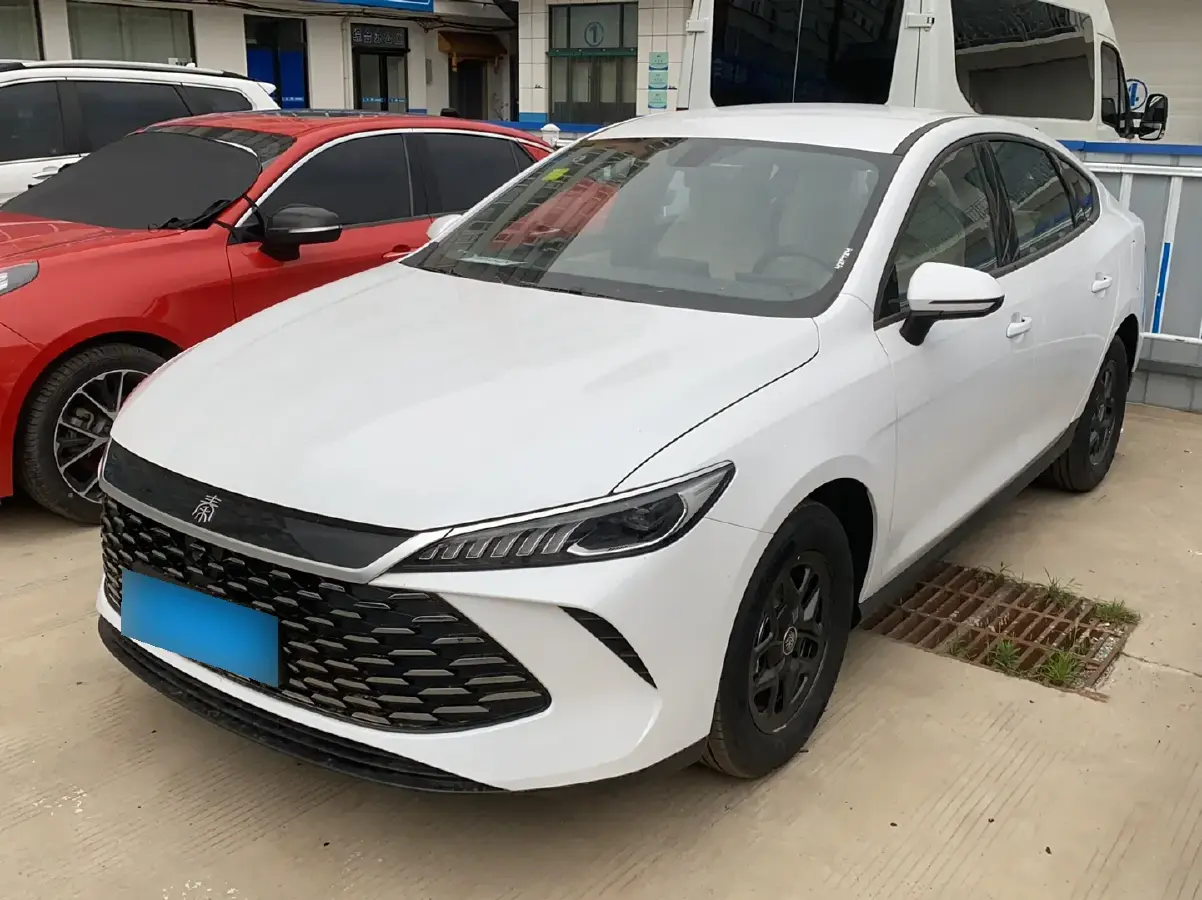 2025 BYD Qin Plus 1.5L 101HP L4 E-CVT PHEV 7.68KWH