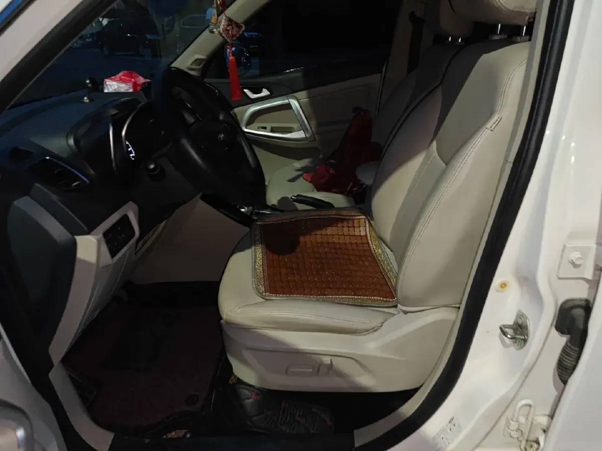 2014 Chery Tiggo 5 2.0L 139HP L4 CVT,autocango,china used car exporter,china ev exporter,chinese used car exporter,chinese used ev exporter