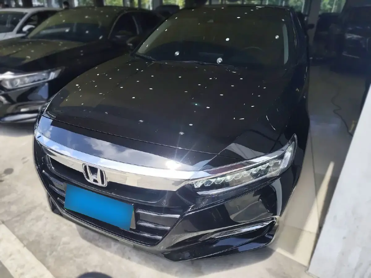2018 Honda Accord 2.0L 146HP L4 E-CVT Hybrid