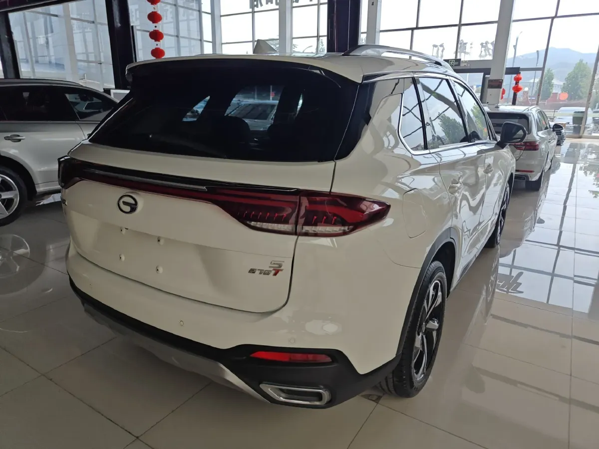 2019 GAC Trumpchi GS5 1.5T 169HP L4 6AT,autocango,china used car exporter,china ev exporter,chinese used car exporter,chinese used ev exporter