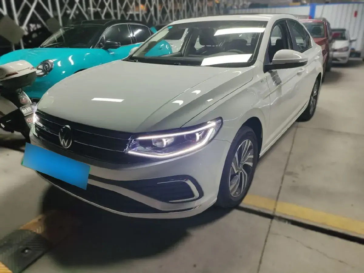 2025 Volkswagen Bora 1.2T 116HP L4 7DCT