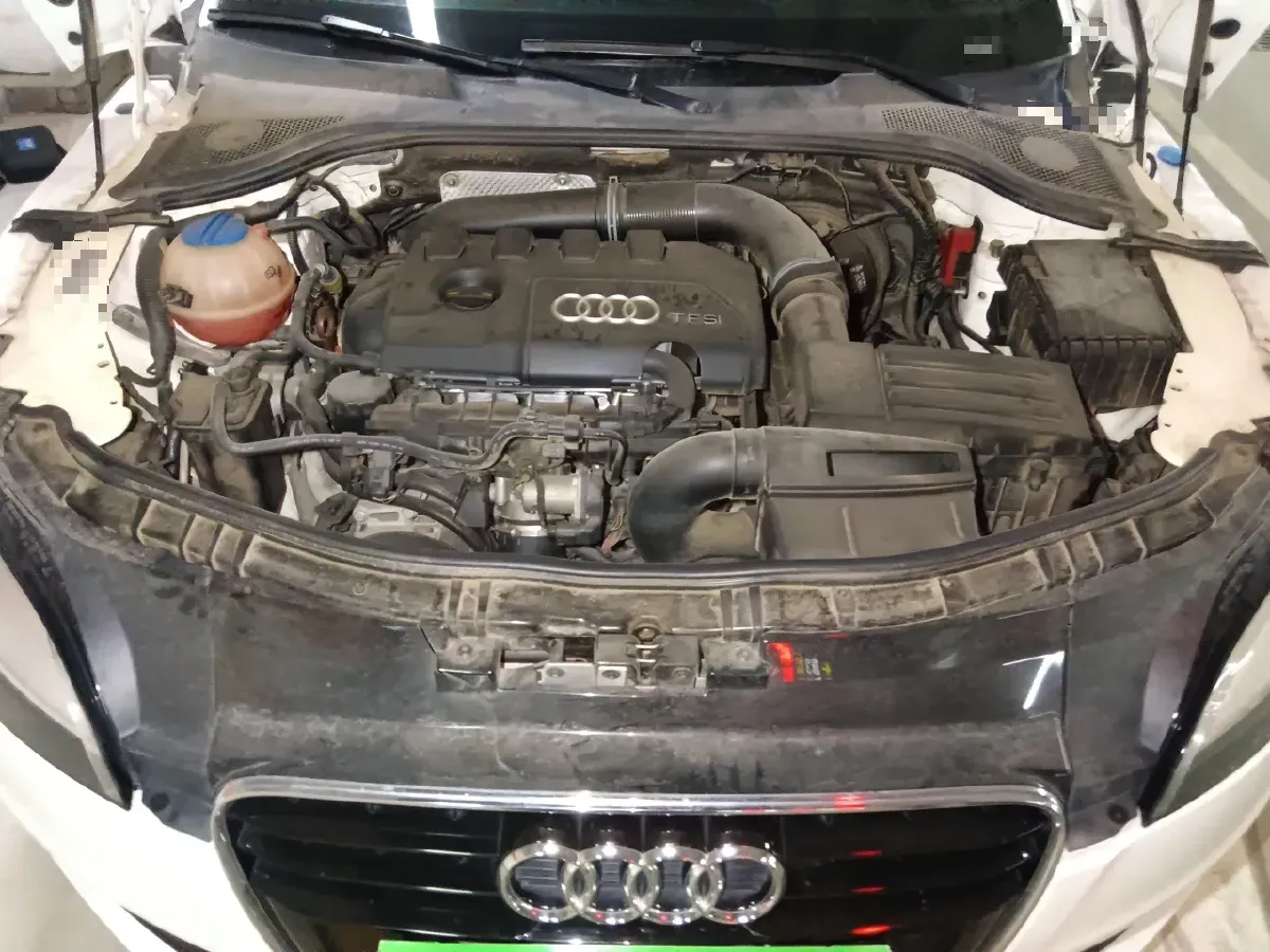 2011 Audi TT 2.0T 211HP L4 6DCT,autocango,china used car exporter,china ev exporter,chinese used car exporter,chinese used ev exporter