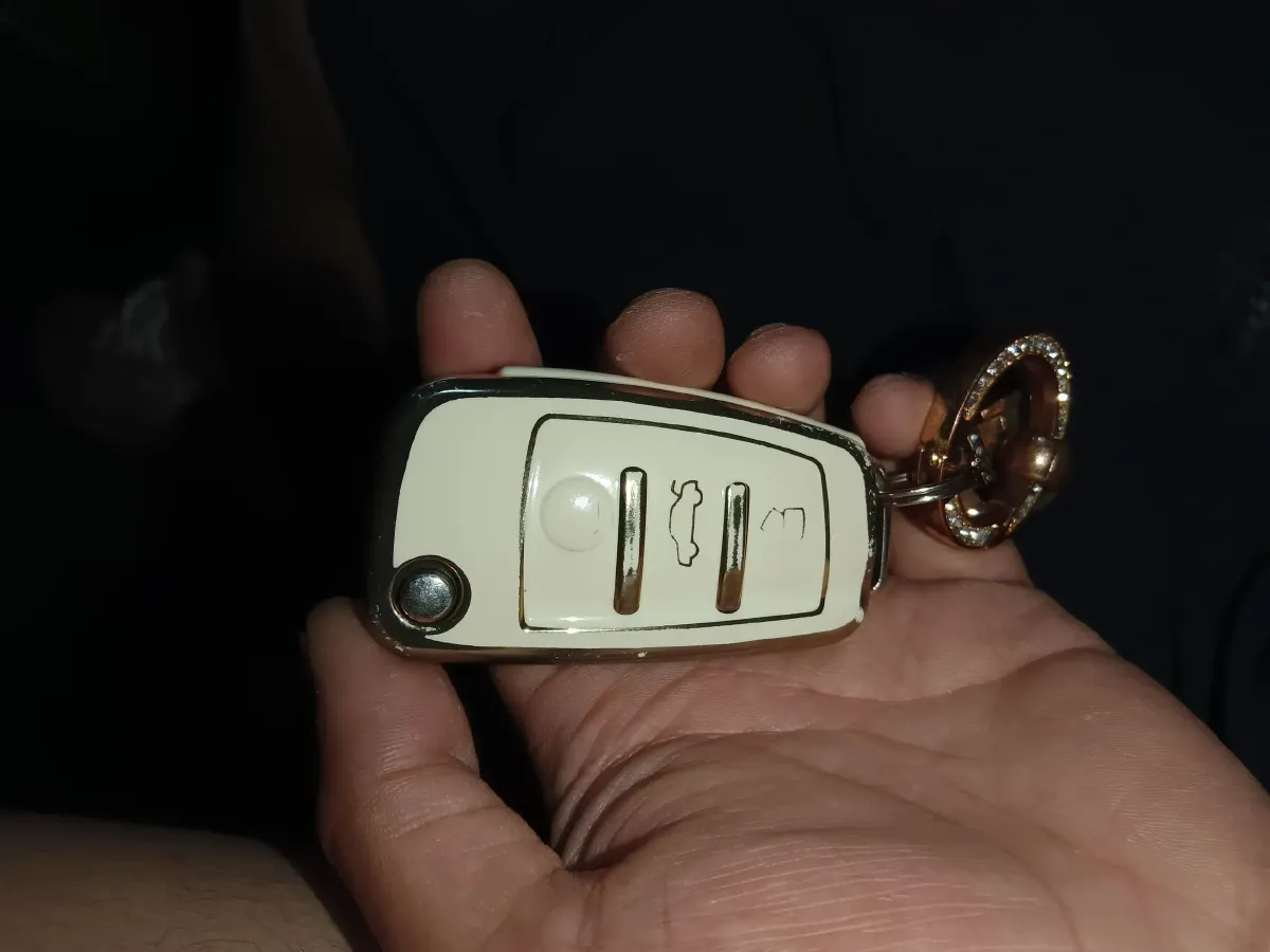 2011 Audi TT 2.0T 211HP L4 6DCT,autocango,china used car exporter,china ev exporter,chinese used car exporter,chinese used ev exporter